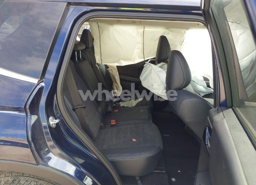 Photo 8 of 2024 Mitsubishi Outlander SE/SE BLACK EDITION/SE BLACK EDITION W/PANO ROOF S-AWC (VIN JA4J3VA83RZ047409)