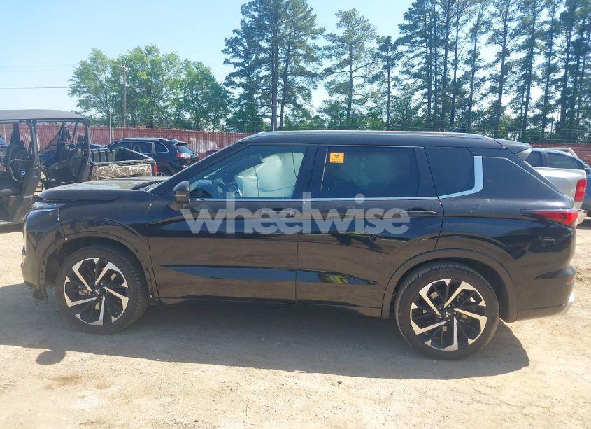 Photo 15 of 2022 Mitsubishi Outlander (VIN JA4J3VA84NZ091834)