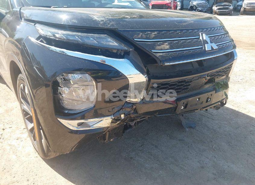 Photo 6 of 2022 Mitsubishi Outlander (VIN JA4J3VA84NZ091834)