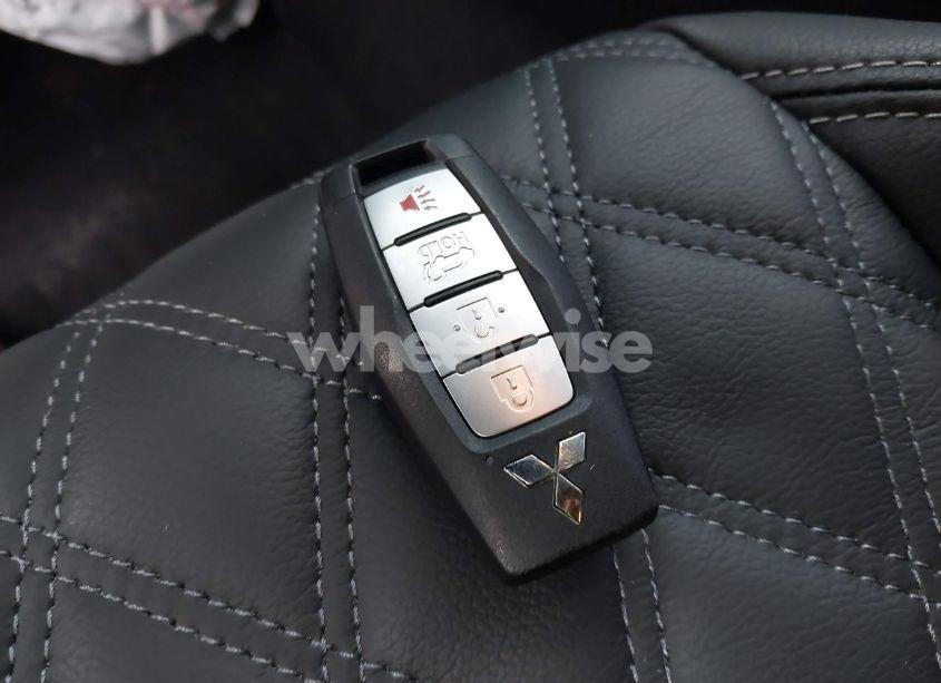 Photo 11 of 2022 Mitsubishi Outlander SEL 2.5 2WD/SEL SPECIAL EDITION (VIN JA4J3VA85NZ058437)