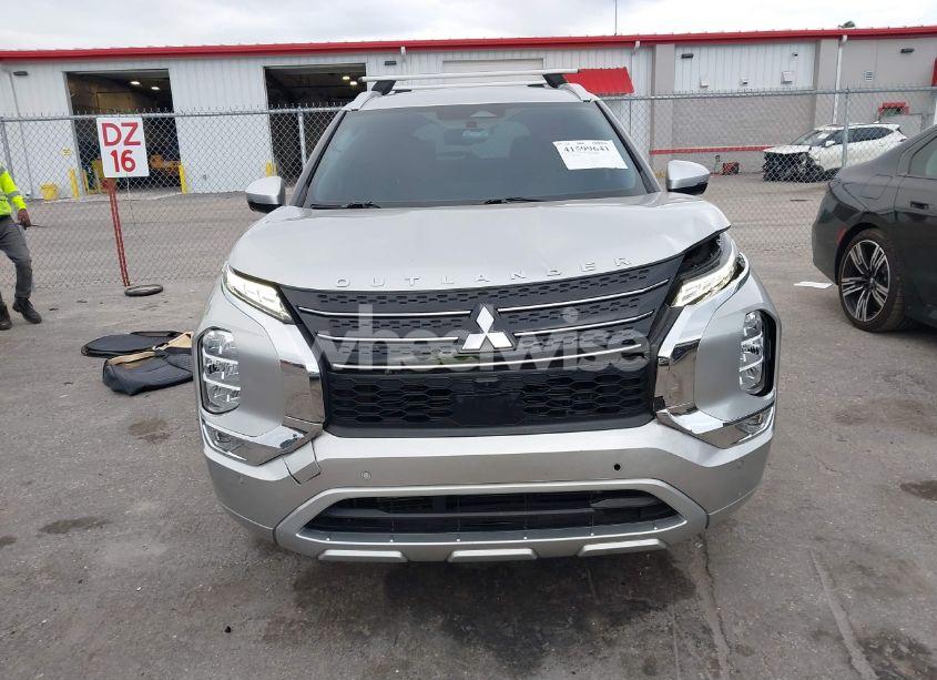 Photo 6 of 2022 Mitsubishi Outlander SEL 2.5 2WD/SEL SPECIAL EDITION (VIN JA4J3VA85NZ058437)