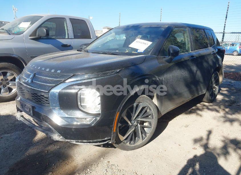 Photo 2 of 2024 Mitsubishi Outlander SE 2.5 2WD (VIN JA4J3VA85RZ008434)