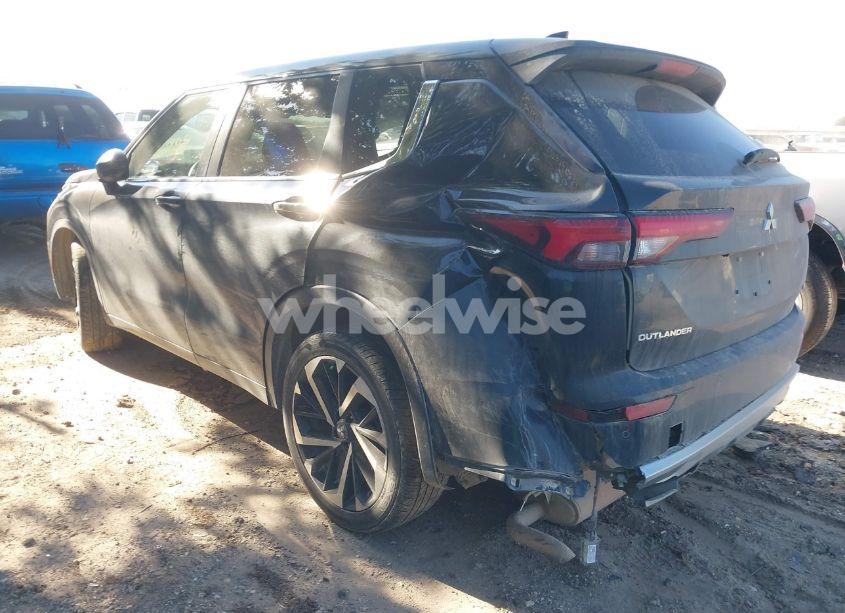 Photo 3 of 2024 Mitsubishi Outlander SE 2.5 2WD (VIN JA4J3VA85RZ008434)