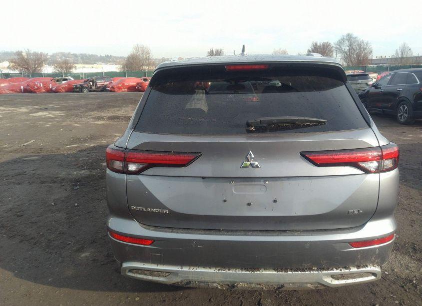 Photo 16 of 2022 Mitsubishi Outlander SEL/SEL SPECIAL EDITION (VIN JA4J3VA86NZ024815)