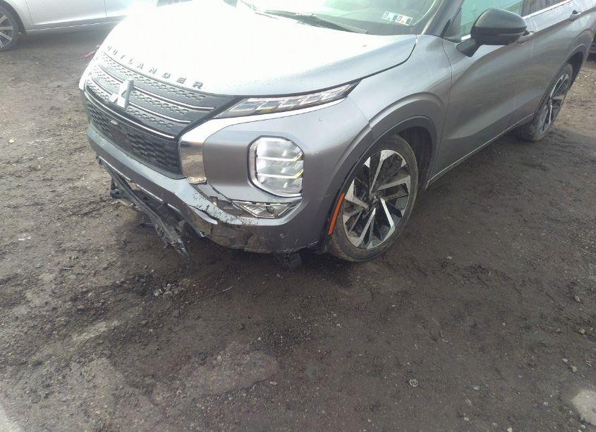 Photo 6 of 2022 Mitsubishi Outlander SEL/SEL SPECIAL EDITION (VIN JA4J3VA86NZ024815)