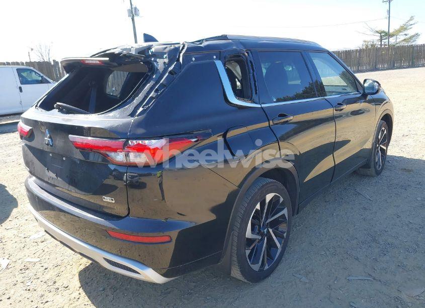 Photo 4 of 2022 Mitsubishi Outlander SEL SPECIAL EDITION (VIN JA4J3VA86NZ069544)