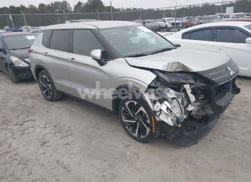 2024 Mitsubishi Outlander SE/SE BLACK EDITION/SE BLACK EDITION W/PANO ROOF S-AWC (VIN JA4J3VA86RZ067072) main photo