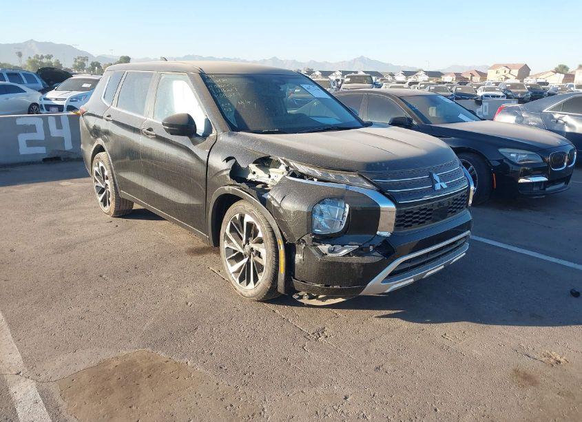 2024 Mitsubishi Outlander N/A (VIN JA4J3VA87RZ082311) main photo