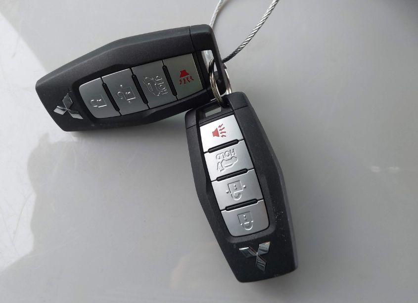 Photo 11 of 2024 Mitsubishi Outlander N/A (VIN JA4J3VA87RZ082311)