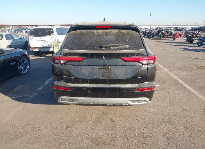 Photo 16 of 2024 Mitsubishi Outlander N/A (VIN JA4J3VA87RZ082311)