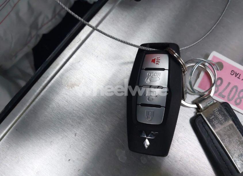 Photo 11 of 2023 Mitsubishi Outlander SEL 2.5 2WD (VIN JA4J3VA89PZ010104)