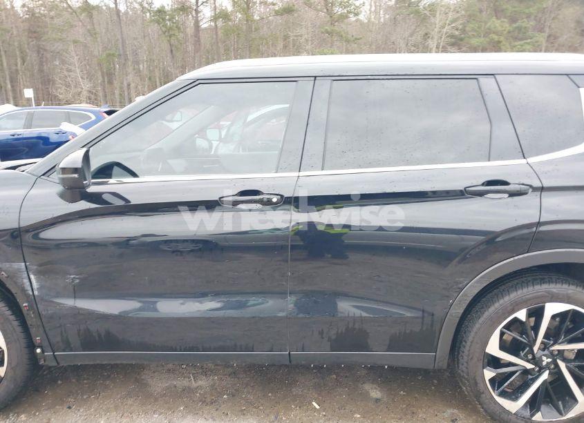 Photo 14 of 2024 Mitsubishi Outlander SEL 2.5 2WD/SEL BLACK EDITION 2WD (VIN JA4J3WA80RZ006385)