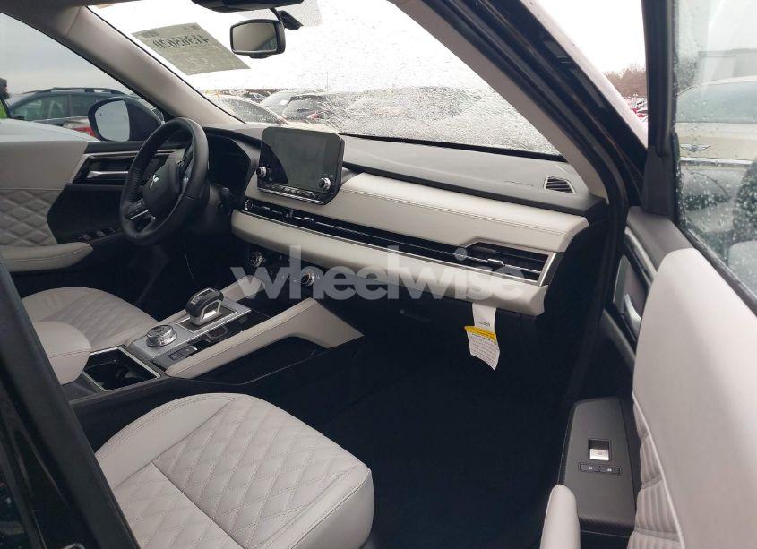 Photo 5 of 2024 Mitsubishi Outlander SEL 2.5 2WD/SEL BLACK EDITION 2WD (VIN JA4J3WA80RZ006385)