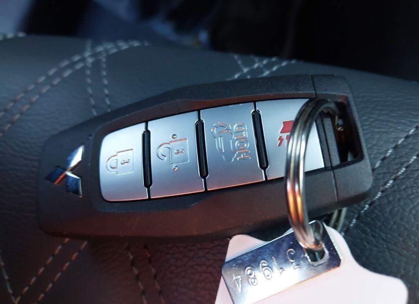 Photo 11 of 2024 Mitsubishi Outlander SEL 2.5 2WD (VIN JA4J3WA84RZ058506)