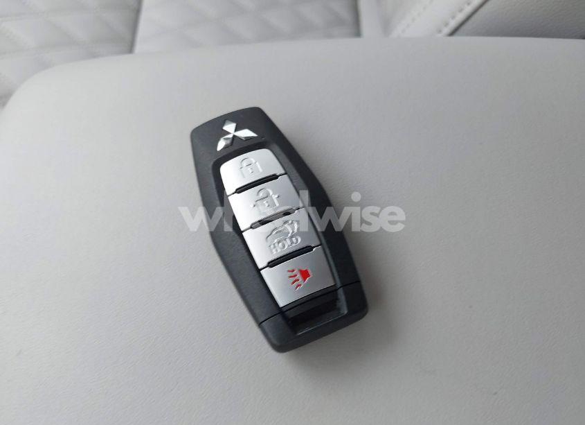 Photo 11 of 2024 Mitsubishi Outlander SEL 2.5 2WD/SEL BLACK EDITION 2WD (VIN JA4J3WA88RZ057293)