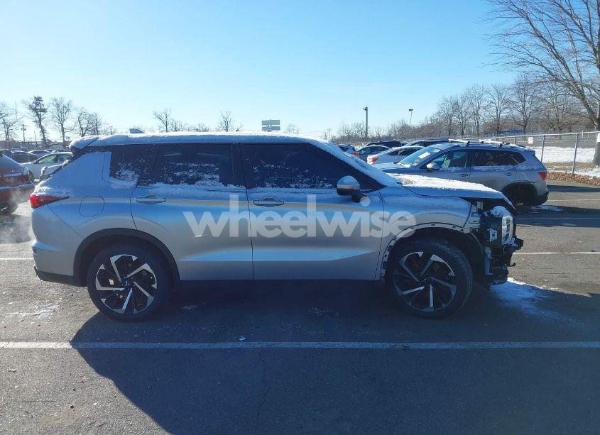 Photo 13 of 2022 Mitsubishi Outlander ES 2.5 S-AWC (VIN JA4J4TA80NZ046567)