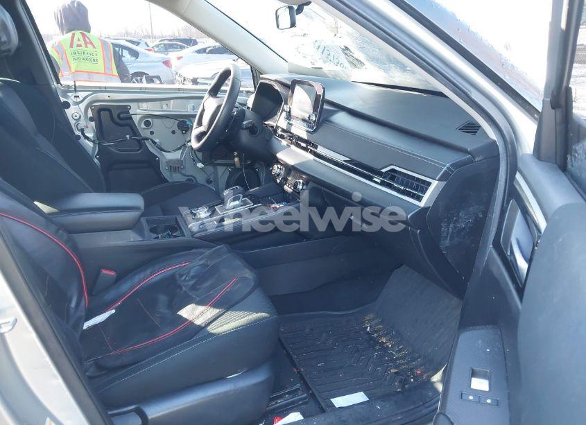 Photo 5 of 2022 Mitsubishi Outlander ES 2.5 S-AWC (VIN JA4J4TA80NZ046567)