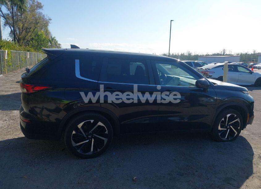 Photo 13 of 2022 Mitsubishi Outlander ES 2.5 S-AWC (VIN JA4J4TA81NZ054340)