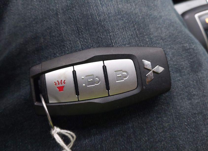 Photo 11 of 2022 Mitsubishi Outlander ES 2.5 (VIN JA4J4TA82NZ020326)