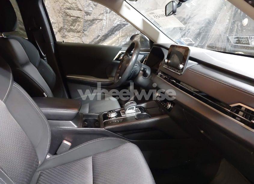 Photo 5 of 2022 Mitsubishi Outlander ES 2.5 S-AWC (VIN JA4J4TA82NZ074354)