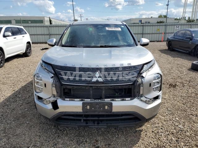 Photo 12 of 2022 MITSUBISHI OUTLANDER ES (VIN JA4J4TA83NZ015913)