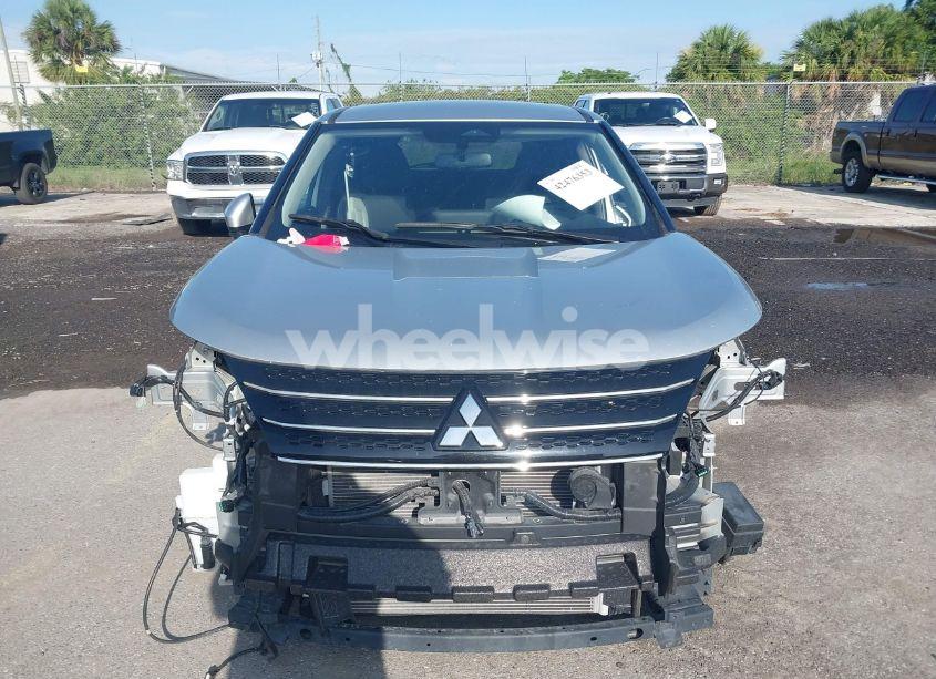 Photo 12 of 2022 Mitsubishi Outlander ES 2.5 S-AWC (VIN JA4J4TA84NZ028508)