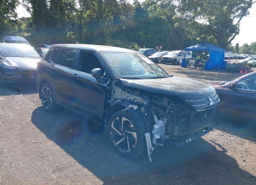 2022 Mitsubishi Outlander ES 2.5 S-AWC (VIN JA4J4TA85NZ040019) main photo