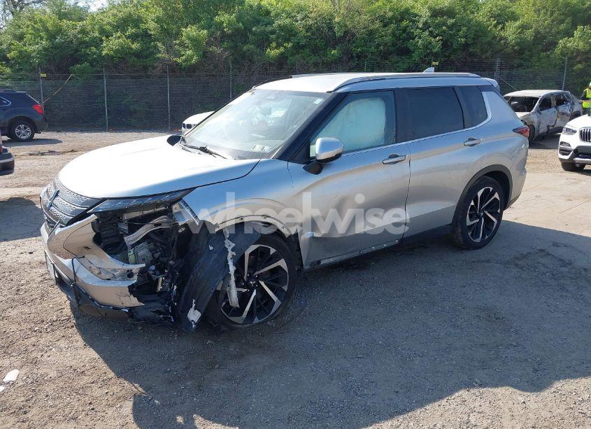 Photo 2 of 2022 Mitsubishi Outlander ES 2.5 S-AWC (VIN JA4J4TA86NZ002248)