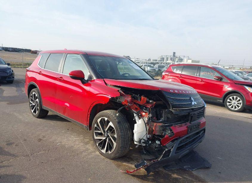 2022 Mitsubishi Outlander ES 2.5 (VIN JA4J4TA86NZ020331) main photo