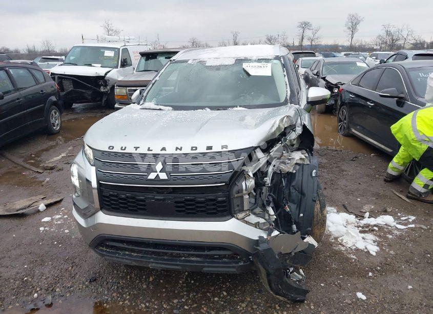 Photo 12 of 2022 Mitsubishi Outlander ES 2.5 S-AWC (VIN JA4J4TA87NZ007913)