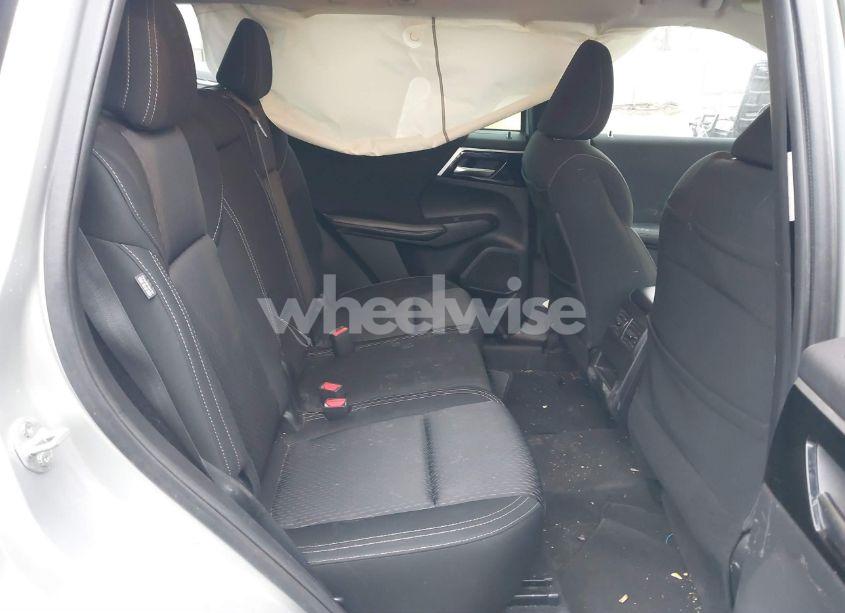 Photo 8 of 2022 Mitsubishi Outlander ES 2.5 S-AWC (VIN JA4J4TA87NZ007913)