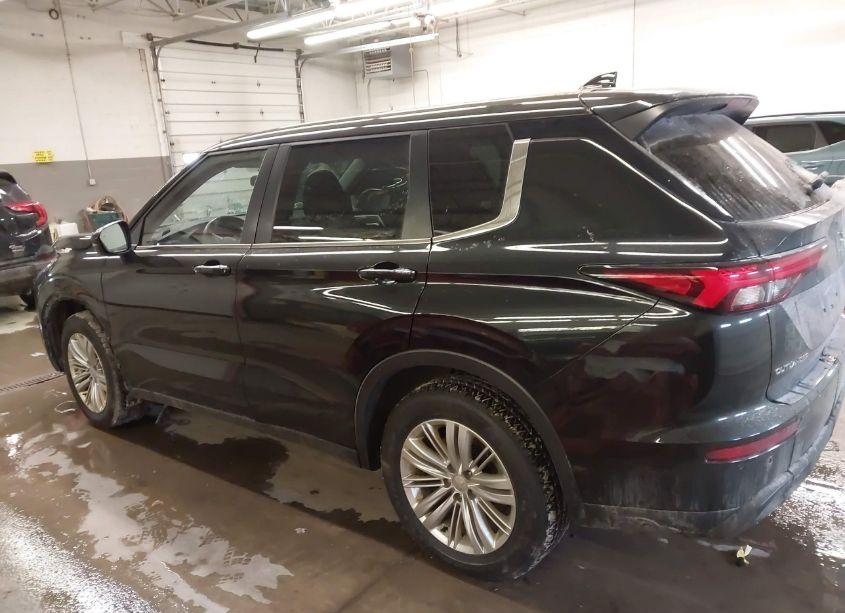 Photo 15 of 2022 Mitsubishi Outlander ES 2.5 S-AWC (VIN JA4J4TA88NZ016216)