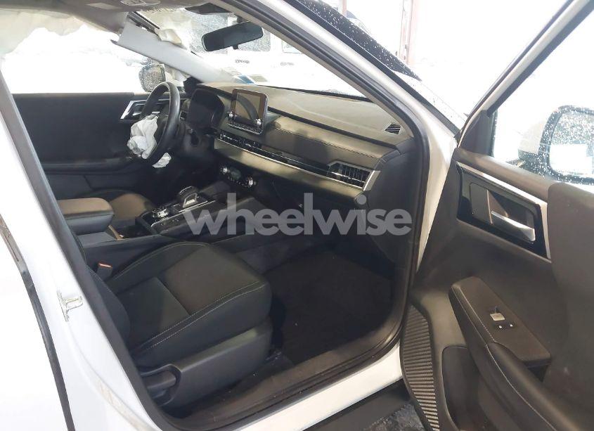 Photo 5 of 2022 Mitsubishi Outlander ES 2.5 S-AWC (VIN JA4J4TA88NZ029452)