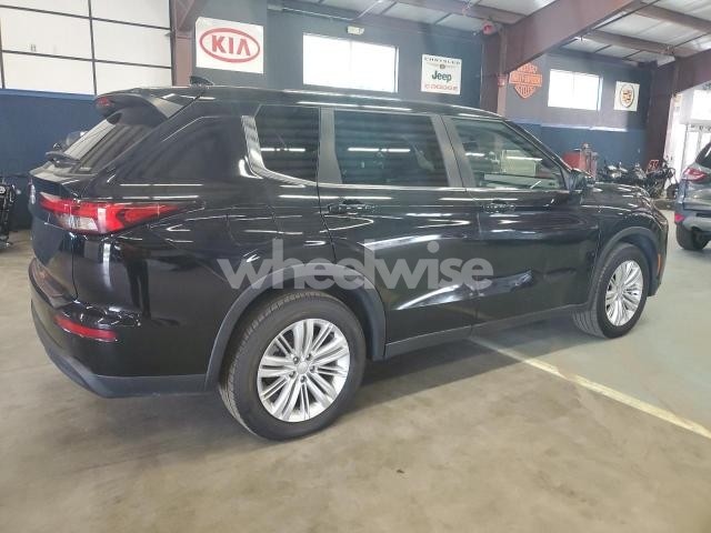 Photo 3 of 2022 MITSUBISHI OUTLANDER ES (VIN JA4J4TA89NZ041285)