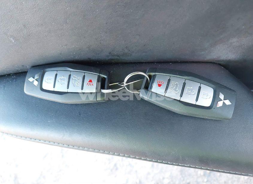 Photo 11 of 2022 Mitsubishi Outlander BLACK EDITION S-AWC/SE 2.5 S-AWC/SE LAUNCH EDITION S-AWC (VIN JA4J4UA80NZ066730)