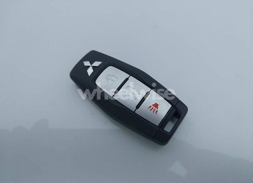 Photo 11 of 2024 Mitsubishi Outlander ES 2.5 S-AWC (VIN JA4J4UA80RZ003200)