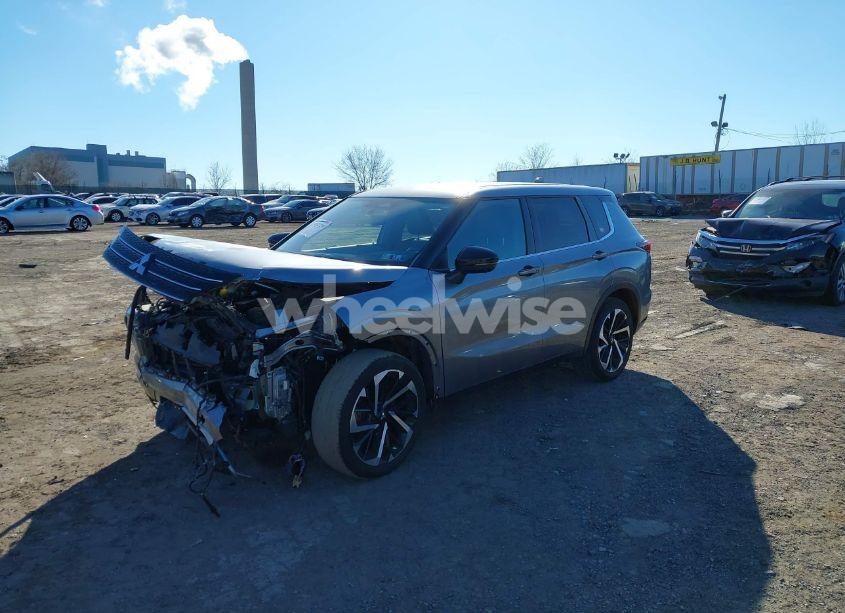 Photo 2 of 2022 Mitsubishi Outlander BLACK EDITION S-AWC/SE 2.5 S-AWC/SE LAUNCH EDITION S-AWC (VIN JA4J4UA81NZ025152)