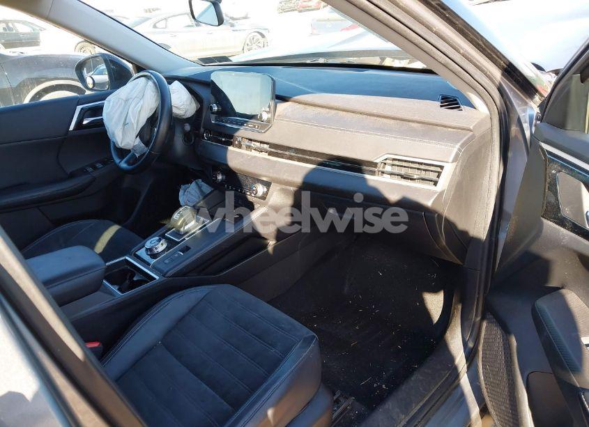 Photo 5 of 2022 Mitsubishi Outlander BLACK EDITION S-AWC/SE 2.5 S-AWC/SE LAUNCH EDITION S-AWC (VIN JA4J4UA81NZ025152)