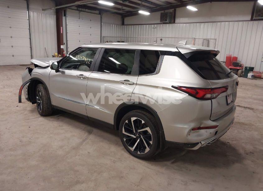 Photo 3 of 2022 Mitsubishi Outlander BLACK EDITION S-AWC/SE 2.5 S-AWC/SE LAUNCH EDITION S-AWC (VIN JA4J4UA82NZ050965)