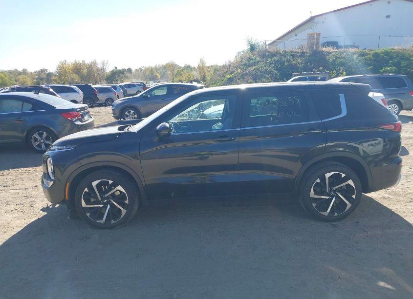 Photo 15 of 2023 Mitsubishi Outlander RALLIART /SE 2.5 /SE BLACK EDITION /SE SPECIAL EDITIONT (VIN JA4J4UA82PZ009870)