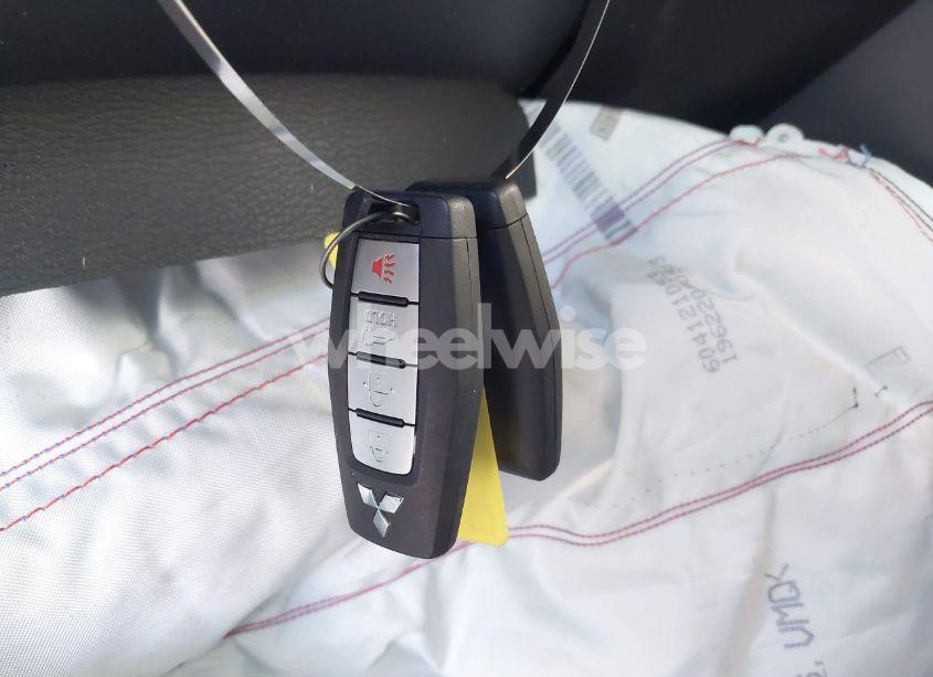 Photo 11 of 2023 Mitsubishi Outlander (VIN JA4J4UA82PZ017497)