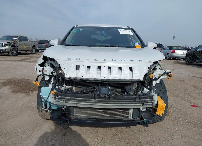 Photo 13 of 2022 Mitsubishi Outlander BLACK EDITION S-AWC/SE 2.5 S-AWC/SE LAUNCH EDITION S-AWC (VIN JA4J4UA84NZ045878)