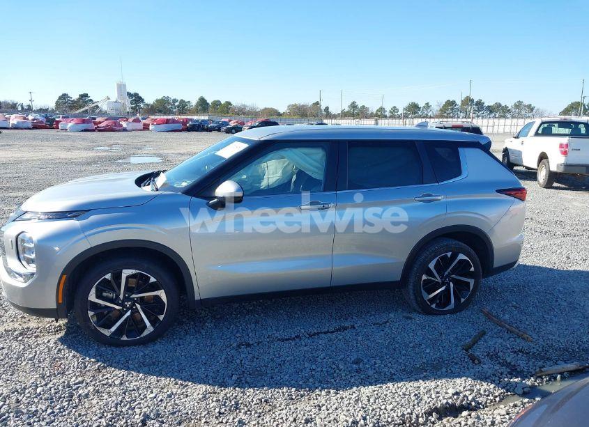 Photo 13 of 2023 Mitsubishi Outlander RALLIART S-AWC/SE 2.5 S-AWC/SE BLACK EDITION S-AWC/SE SPECIAL EDITIONT S-AWC (VIN JA4J4UA84PZ026718)