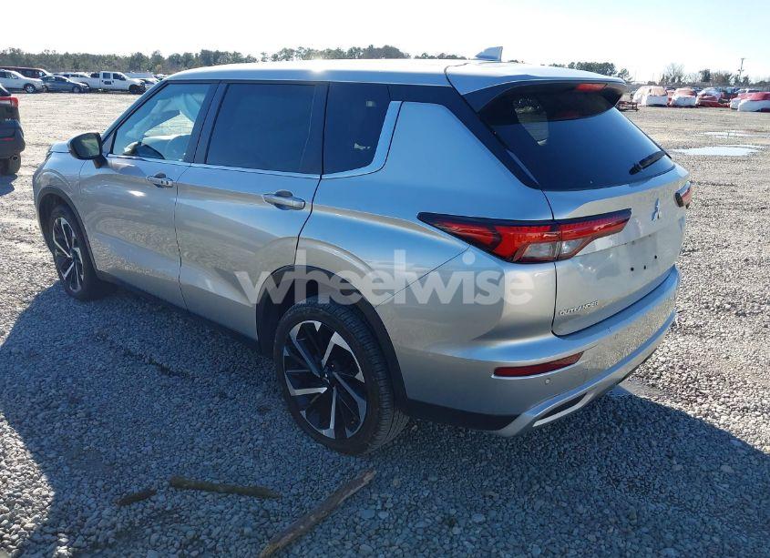 Photo 3 of 2023 Mitsubishi Outlander RALLIART S-AWC/SE 2.5 S-AWC/SE BLACK EDITION S-AWC/SE SPECIAL EDITIONT S-AWC (VIN JA4J4UA84PZ026718)