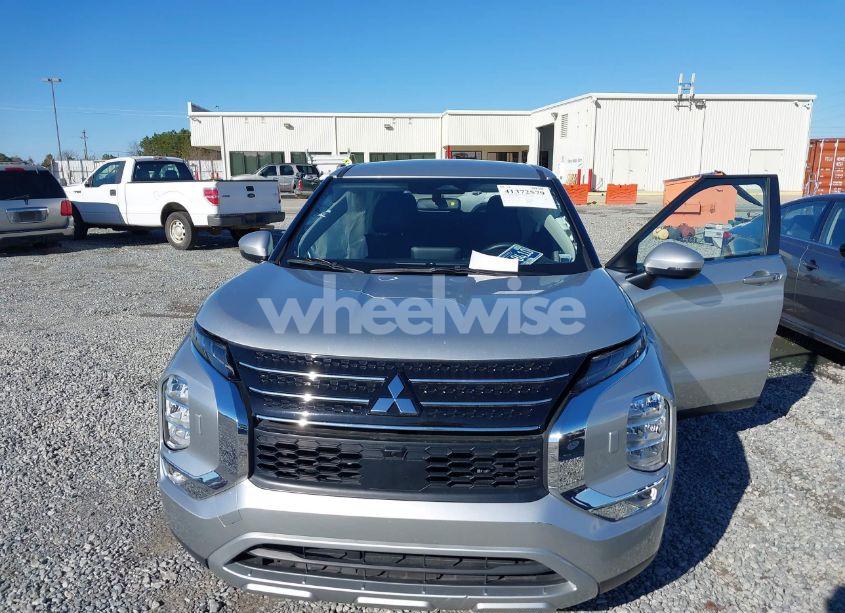 Photo 6 of 2023 Mitsubishi Outlander RALLIART S-AWC/SE 2.5 S-AWC/SE BLACK EDITION S-AWC/SE SPECIAL EDITIONT S-AWC (VIN JA4J4UA84PZ026718)