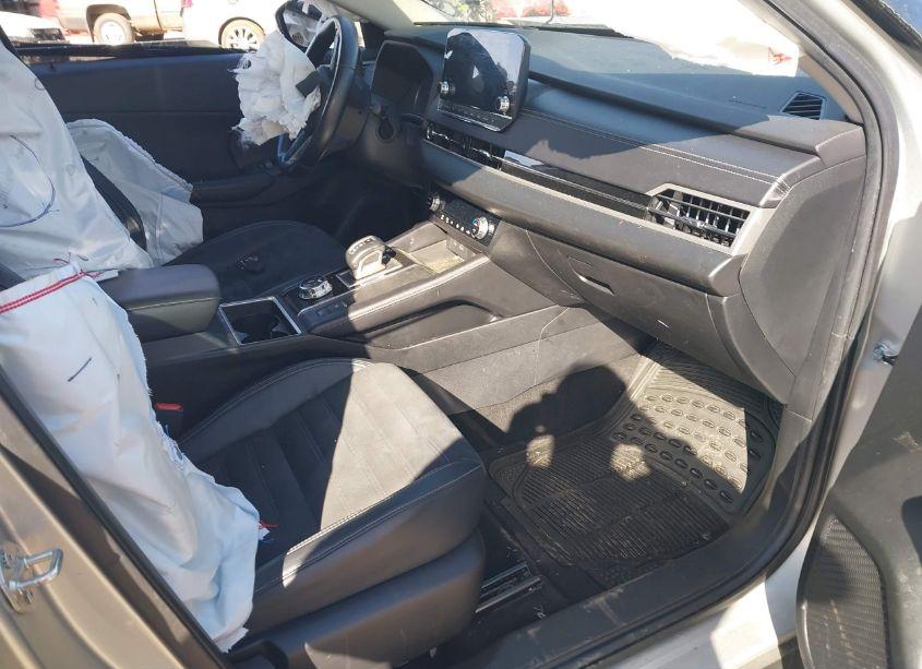 Photo 5 of 2022 Mitsubishi Outlander BLACK EDITION /SE 2.5 /SE LAUNCH EDITION (VIN JA4J4UA85NZ029897)