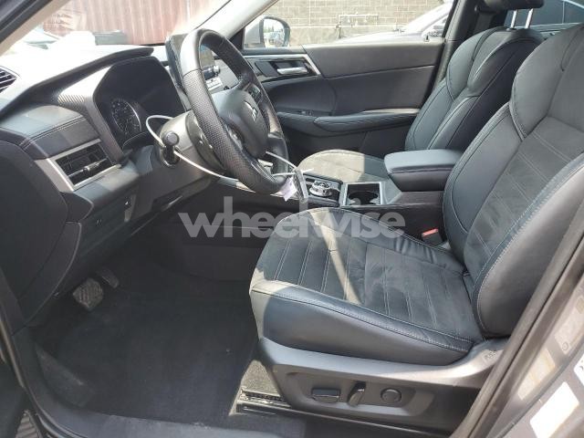 2023 MITSUBISHI OUTLANDER SE N/A (VIN JA4J4UA85PZ053295) main photo