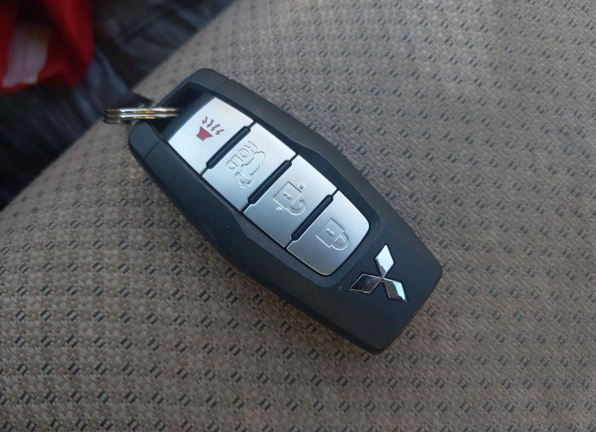 Photo 11 of 2023 Mitsubishi Outlander (VIN JA4J4UA86PZ052639)