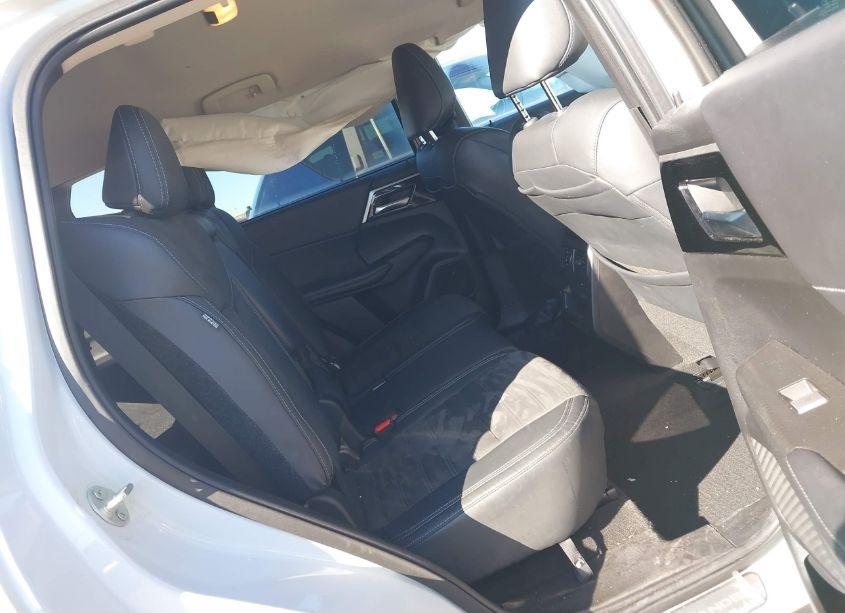 Photo 8 of 2023 Mitsubishi Outlander (VIN JA4J4UA86PZ052639)