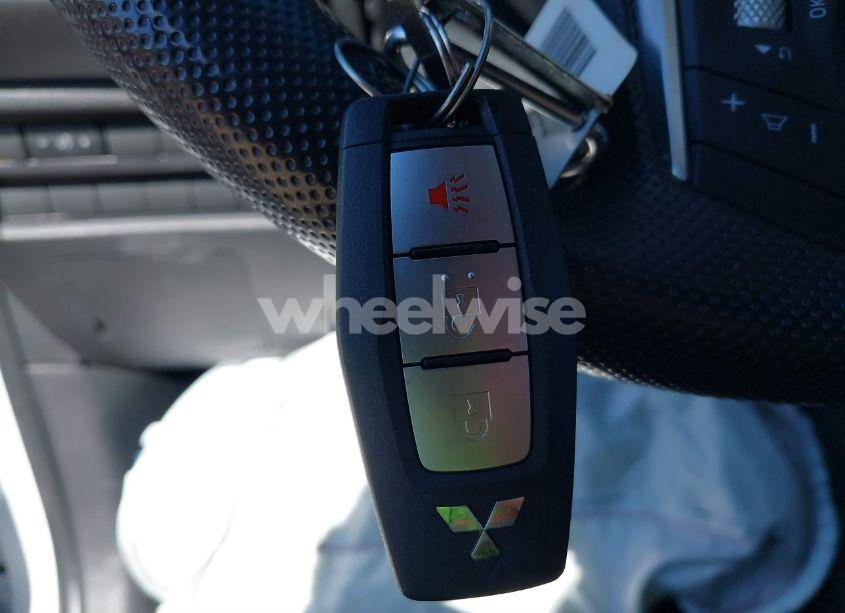 Photo 11 of 2024 Mitsubishi Outlander ES 2.5 S-AWC (VIN JA4J4UA88RZ023937)